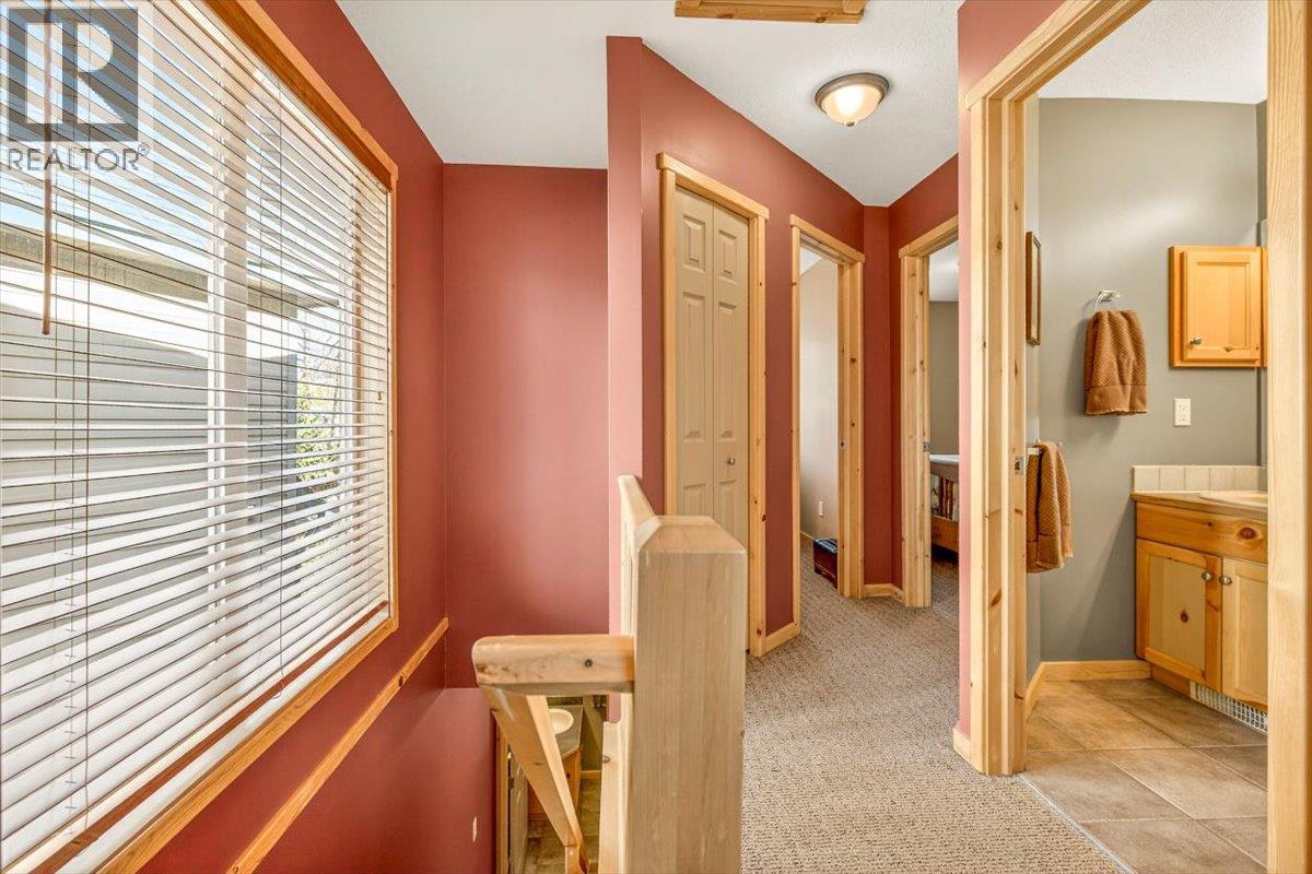 8 Creek Place Unit# A, Fernie, British Columbia  V0B 1M4 - Photo 29 - 10375460