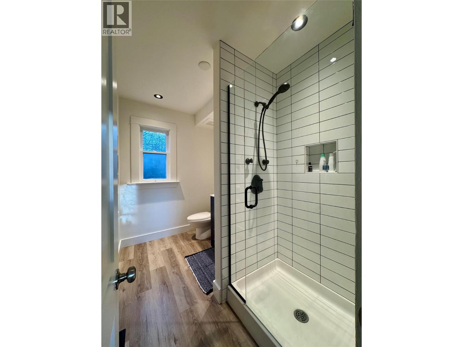 8, 10 & 16 View Street, Nelson, British Columbia  V1L 2V2 - Photo 22 - 10375397