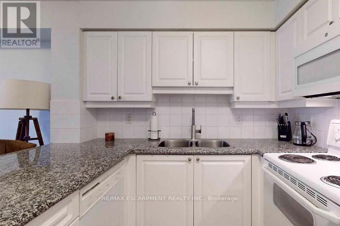 1105 - 78 Harrison Garden Boulevard, Toronto, Ontario  M2N 7E2 - Photo 11 - C12779330