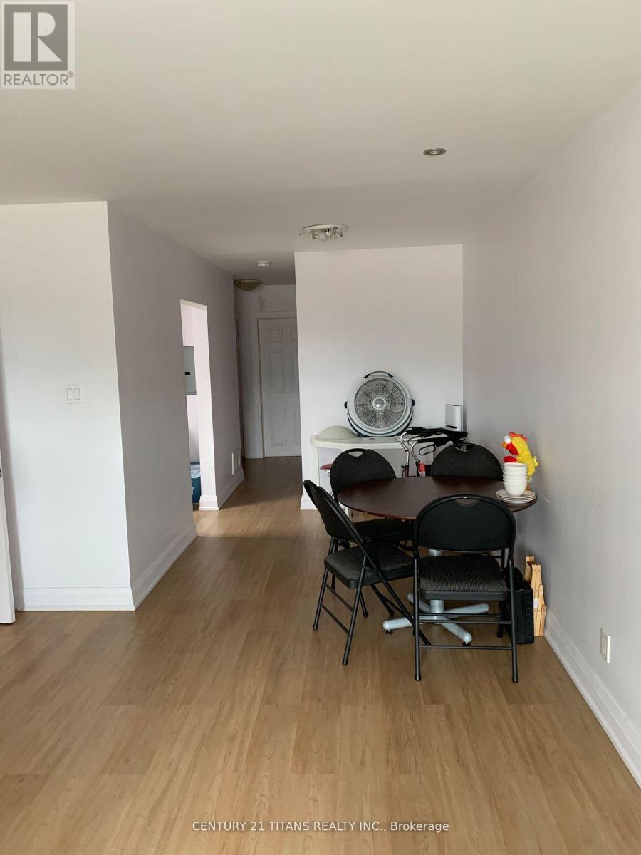 481 Oakwood Avenue, Toronto, Ontario  M6E 2W4 - Photo 17 - C12779336