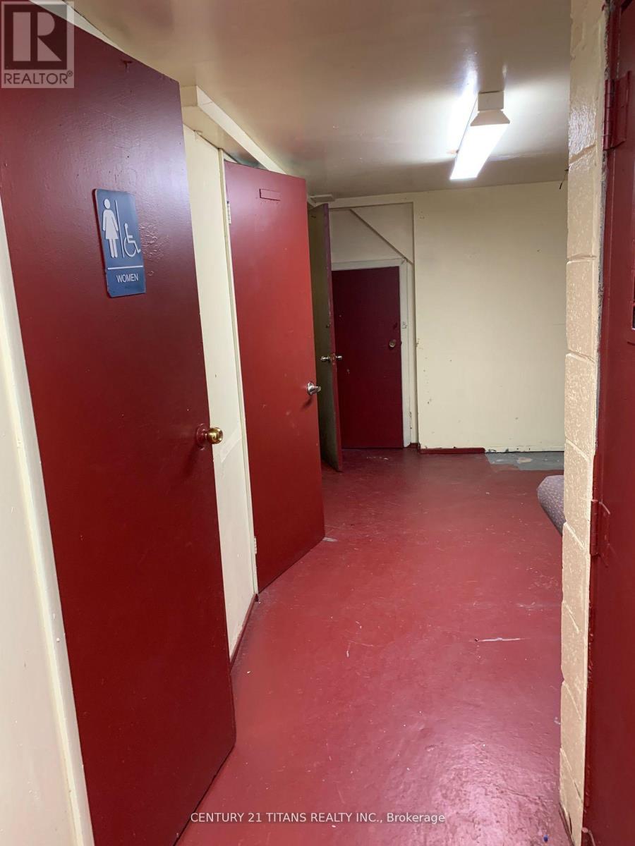 481a Oakwood Avenue, Toronto, Ontario  M6E 2W4 - Photo 7 - C12779356