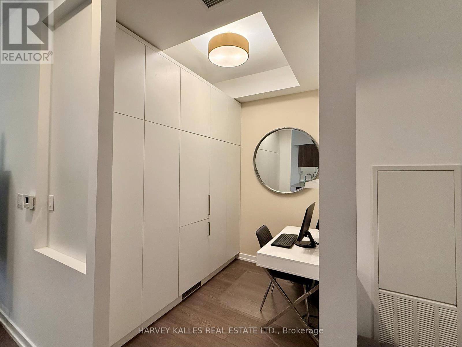 203 - 609 Avenue Road, Toronto, Ontario  M4V 0B1 - Photo 7 - C12779462