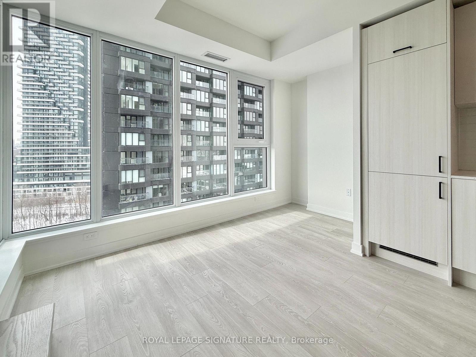 1204 - 1 Quarrington Lane, Toronto, Ontario  M3C 0S4 - Photo 5 - C12779550