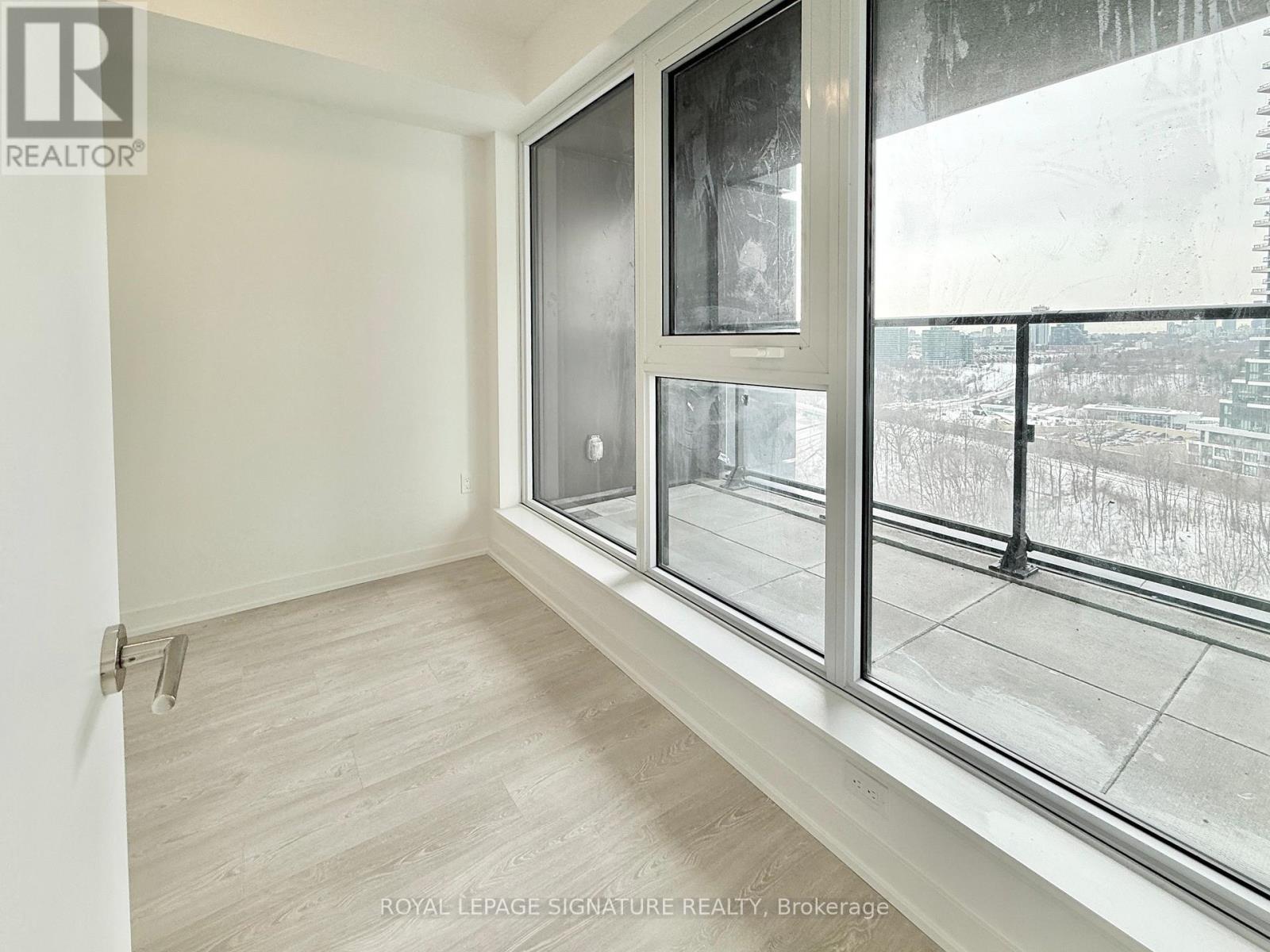 1204 - 1 Quarrington Lane, Toronto, Ontario  M3C 0S4 - Photo 6 - C12779550