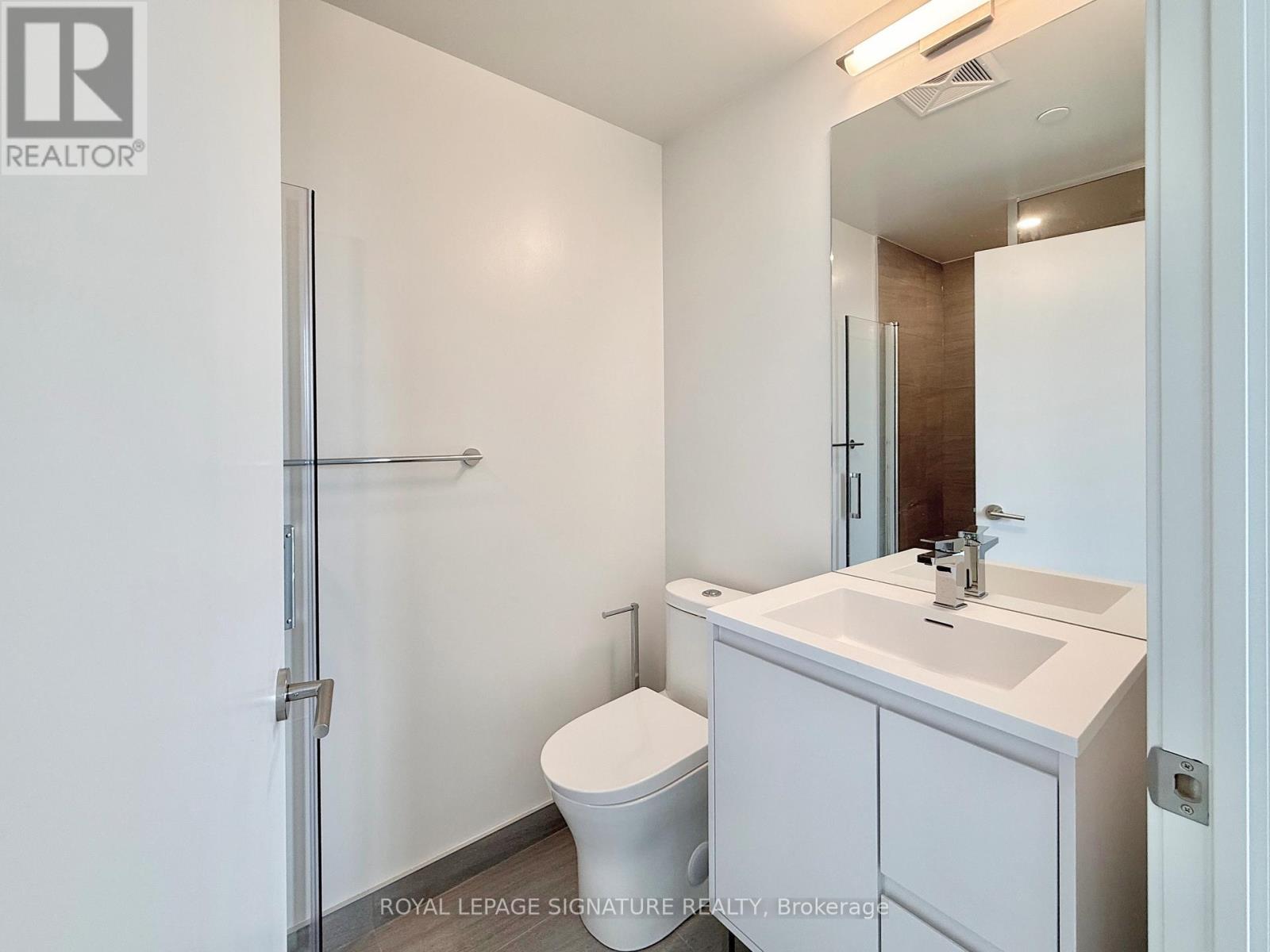 1204 - 1 Quarrington Lane, Toronto, Ontario  M3C 0S4 - Photo 8 - C12779550