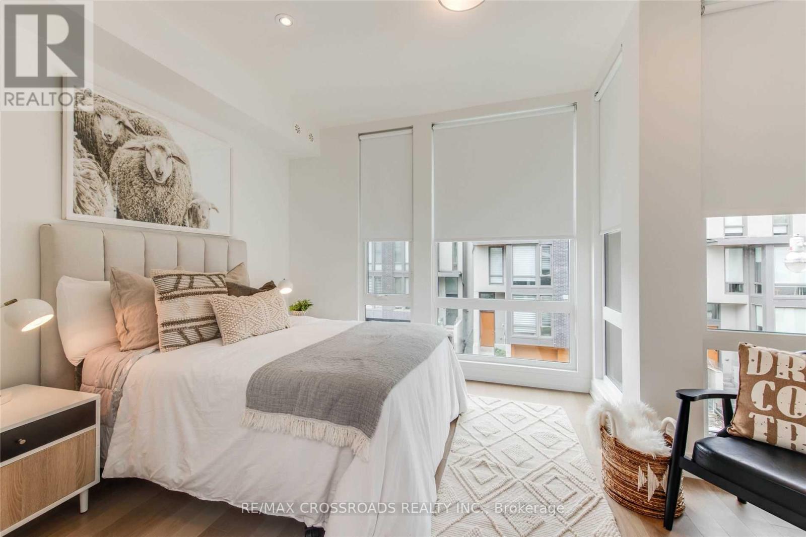 12 Vince Avenue, Toronto, Ontario  M4L 0A6 - Photo 11 - E12779486