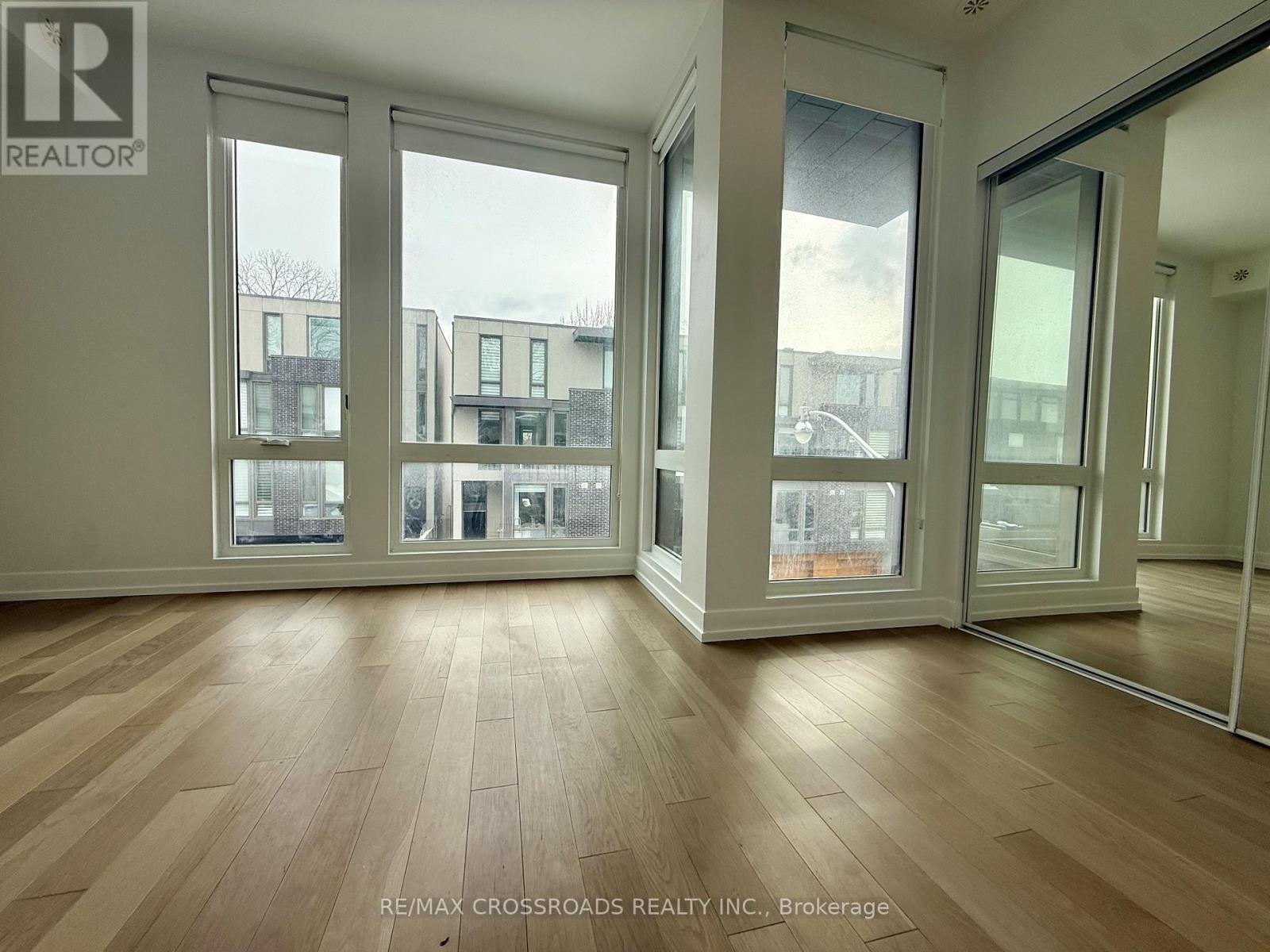 12 Vince Avenue, Toronto, Ontario  M4L 0A6 - Photo 27 - E12779486