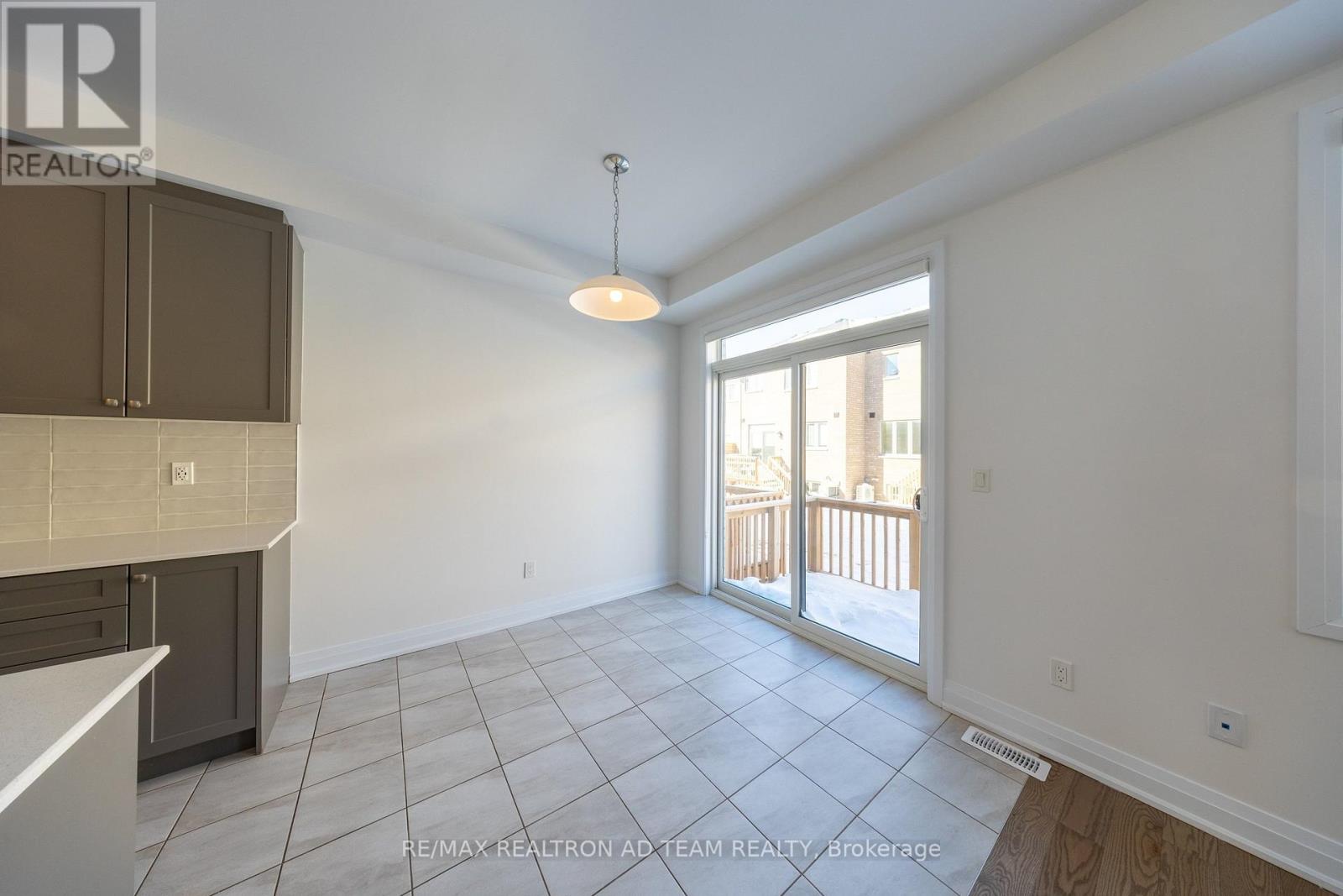 972 Crowsnest Hollow Avenue, Pickering, Ontario  L1X 0P4 - Photo 34 - E12779584