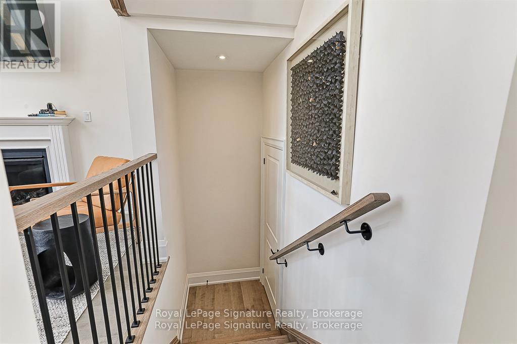 114 Clement Lane, Blue Mountains, Ontario  N0H 1J0 - Photo 10 - X12779558