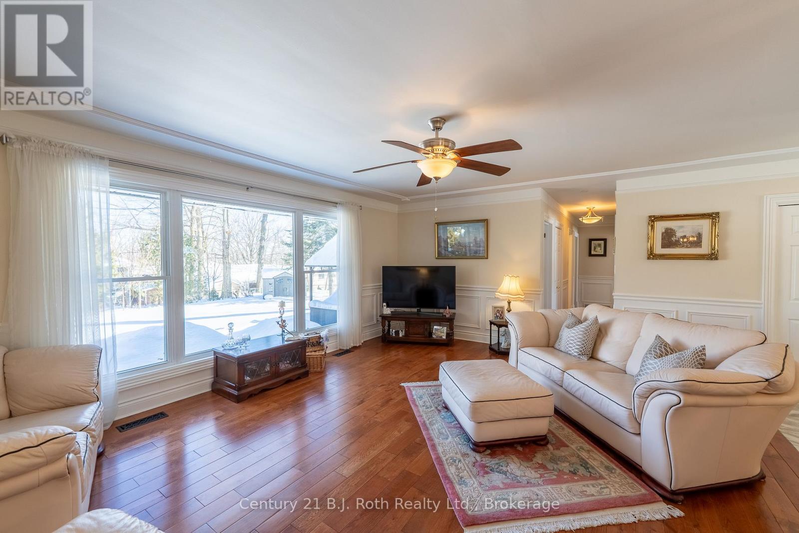 426 Highland Avenue, Orillia, Ontario  L3V 4E7 - Photo 23 - S12760042