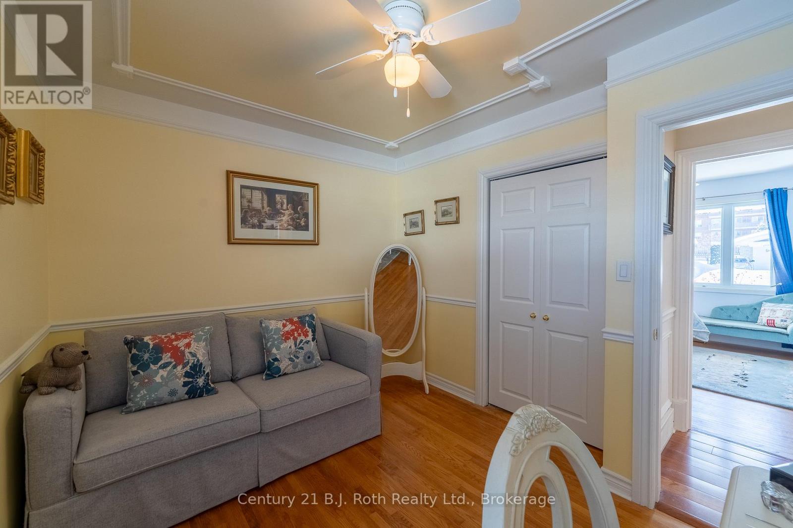 426 Highland Avenue, Orillia, Ontario  L3V 4E7 - Photo 28 - S12760042
