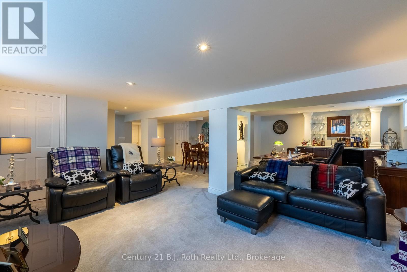 426 Highland Avenue, Orillia, Ontario  L3V 4E7 - Photo 42 - S12760042