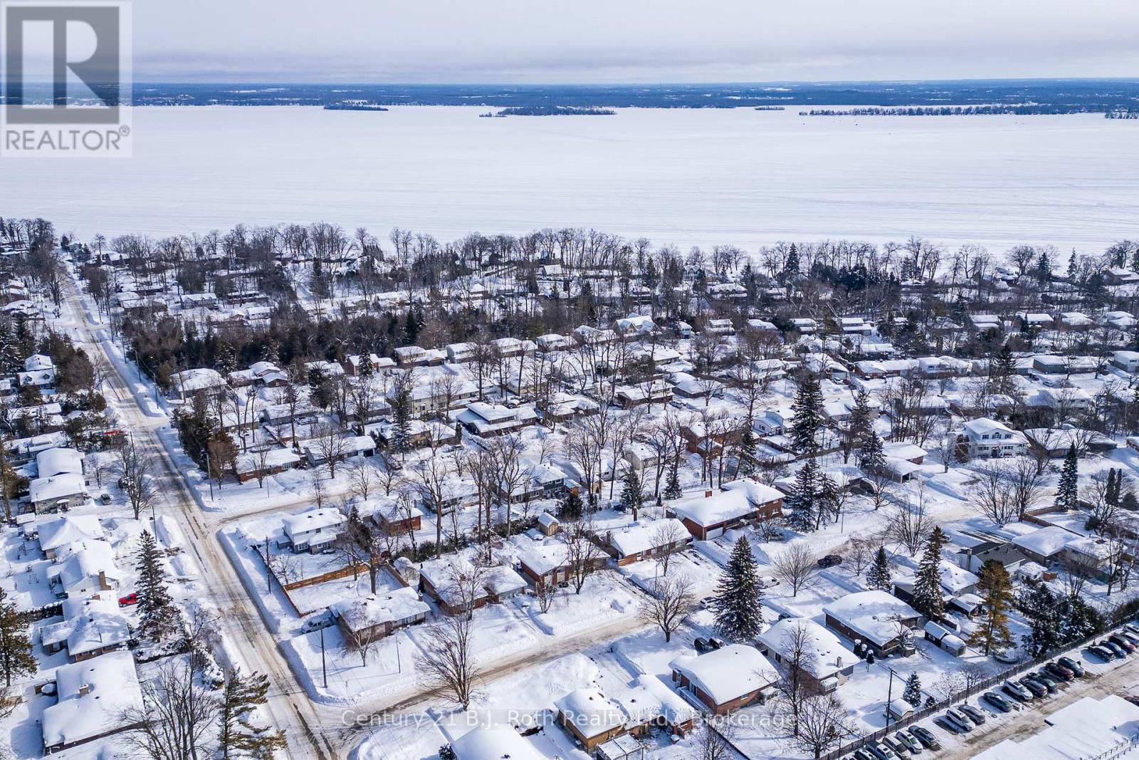 426 Highland Avenue, Orillia, Ontario  L3V 4E7 - Photo 8 - S12760042