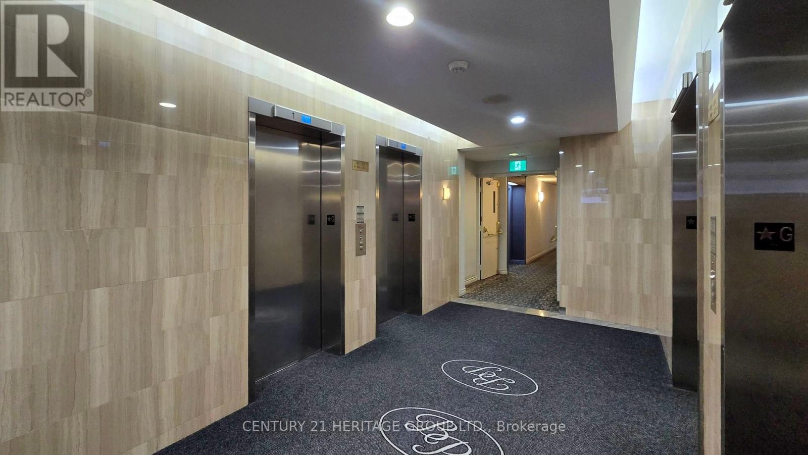 418 - 8501 Bayview Avenue, Richmond Hill, Ontario  L4B 3J7 - Photo 4 - N12779360