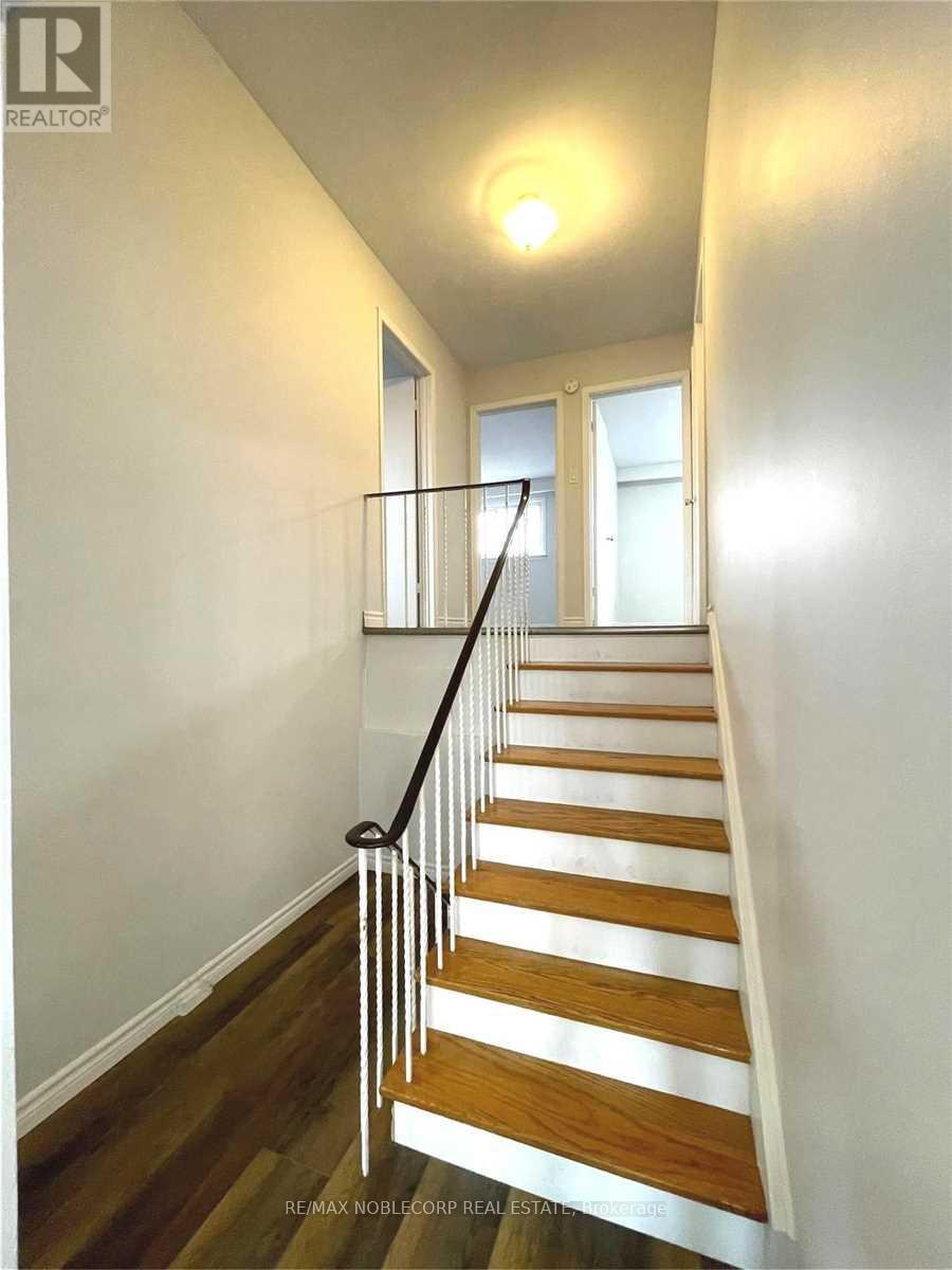 Upper - 7899 Martin Grove Road, Vaughan, Ontario  L4L 2C9 - Photo 5 - N12779366