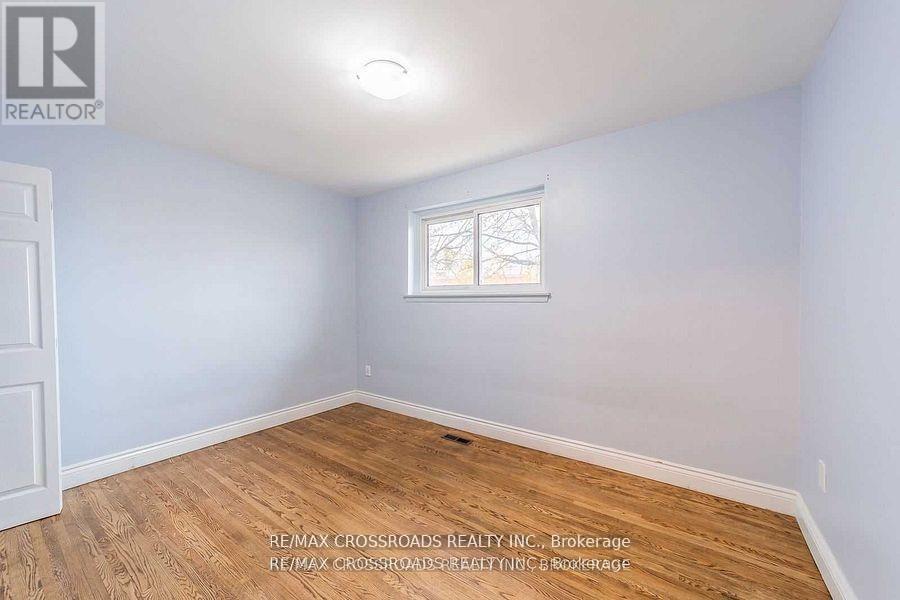 3 Alanadale Avenue, Markham (Bullock), Ontario  L3P 1S2 - Photo 12 - N12779418