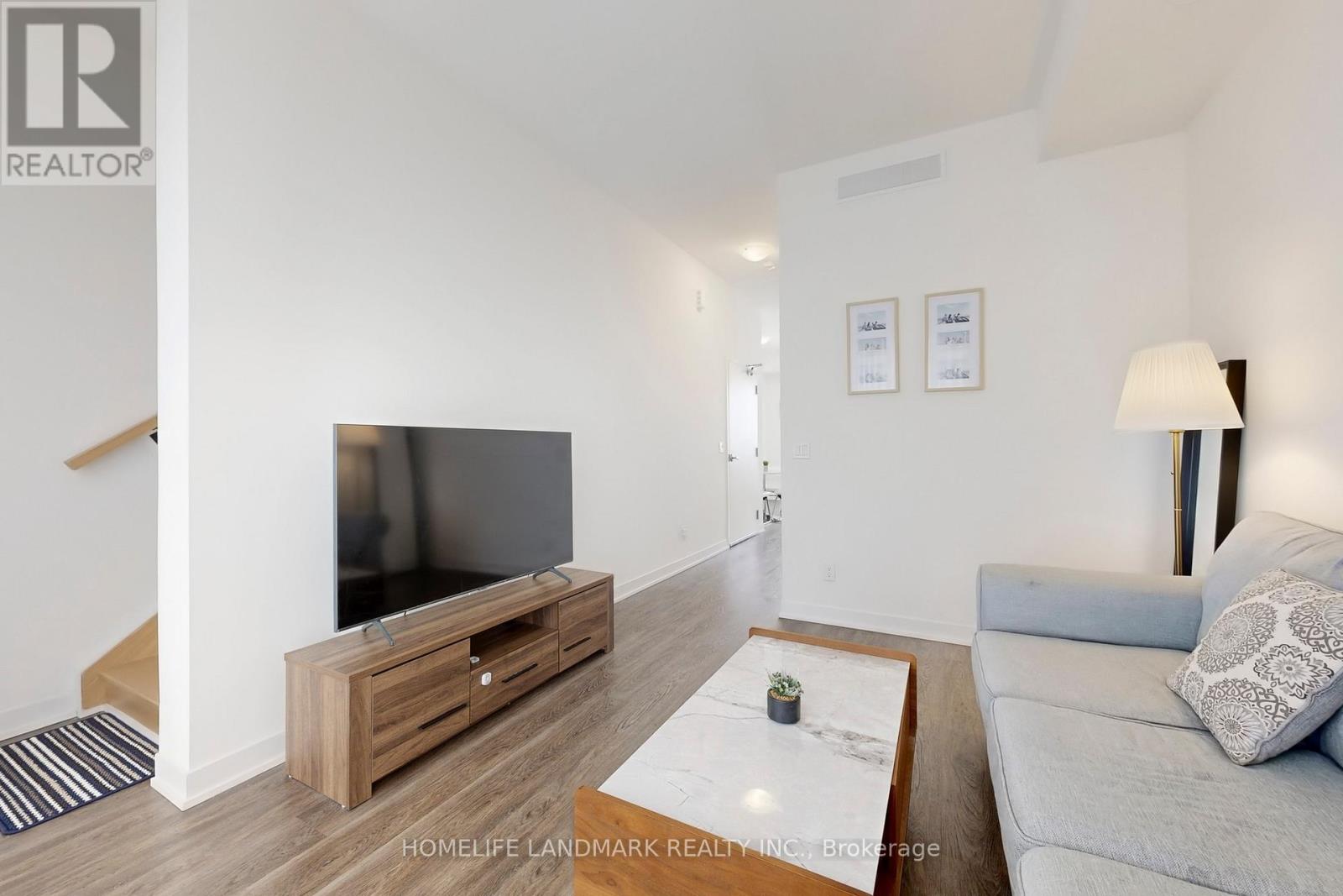 614 - 7 Steckley House Lane, Richmond Hill, Ontario  L4S 0N2 - Photo 10 - N12779442