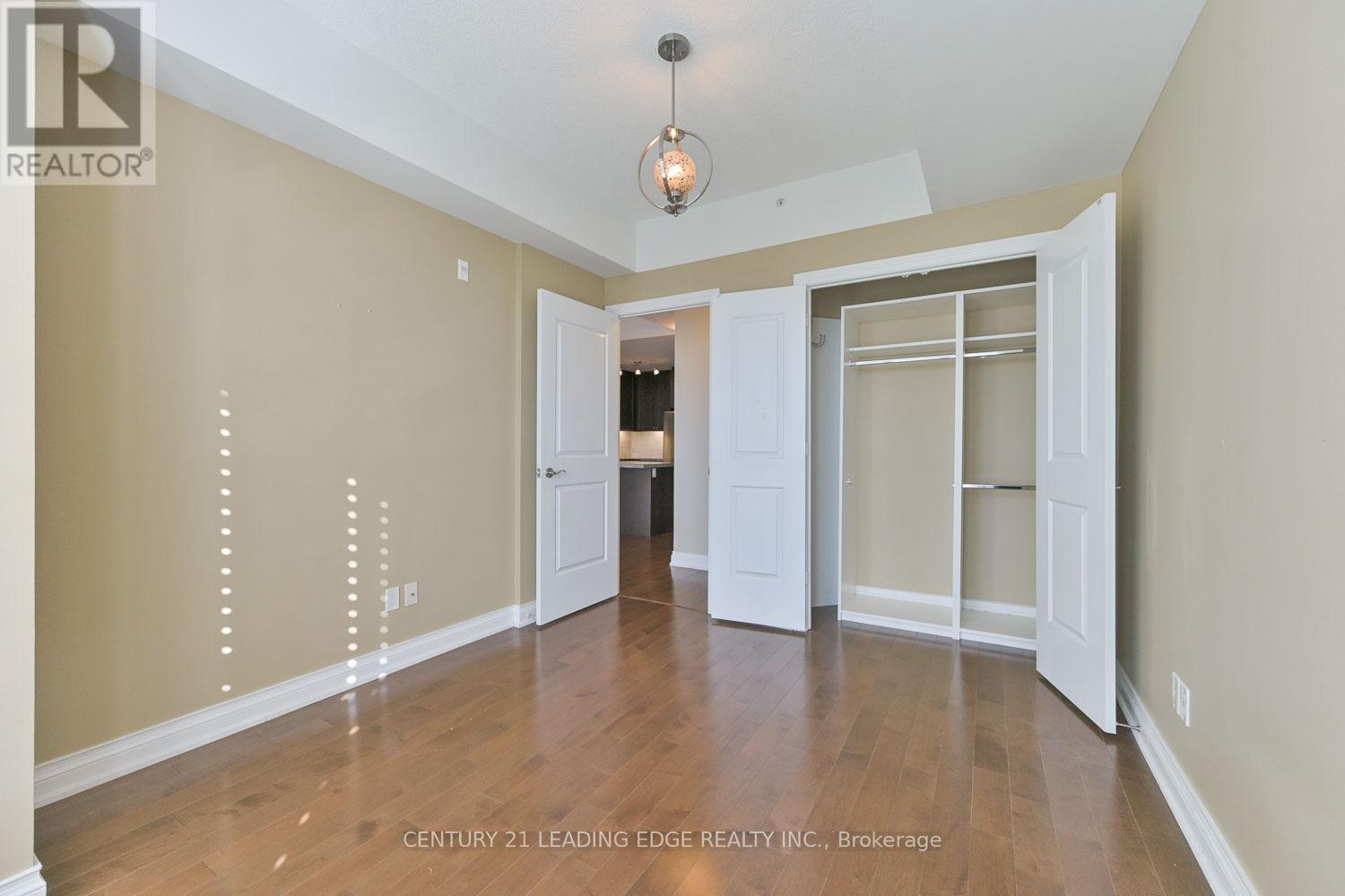 604 - 68 Main Street N, Markham (Old Markham Village), Ontario  L3P 0N5 - Photo 13 - N12779468