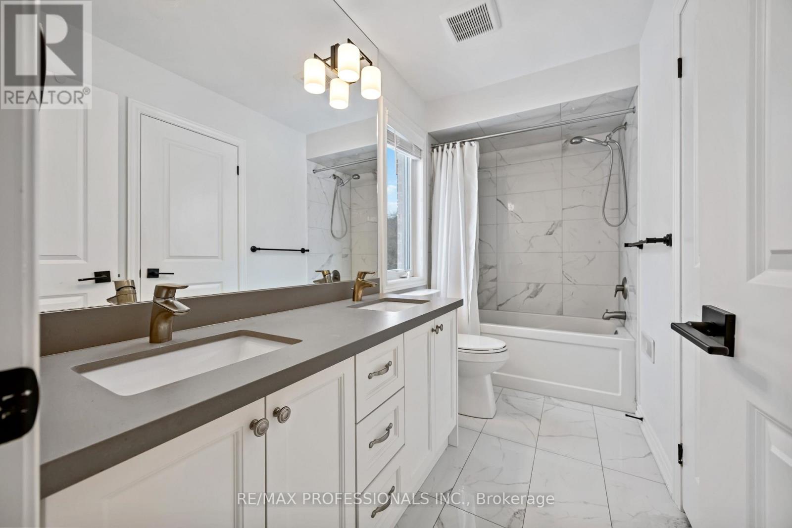 31 Gord Matthews Way, Uxbridge, Ontario L9P 0E9 - Photo 26 - N12779522