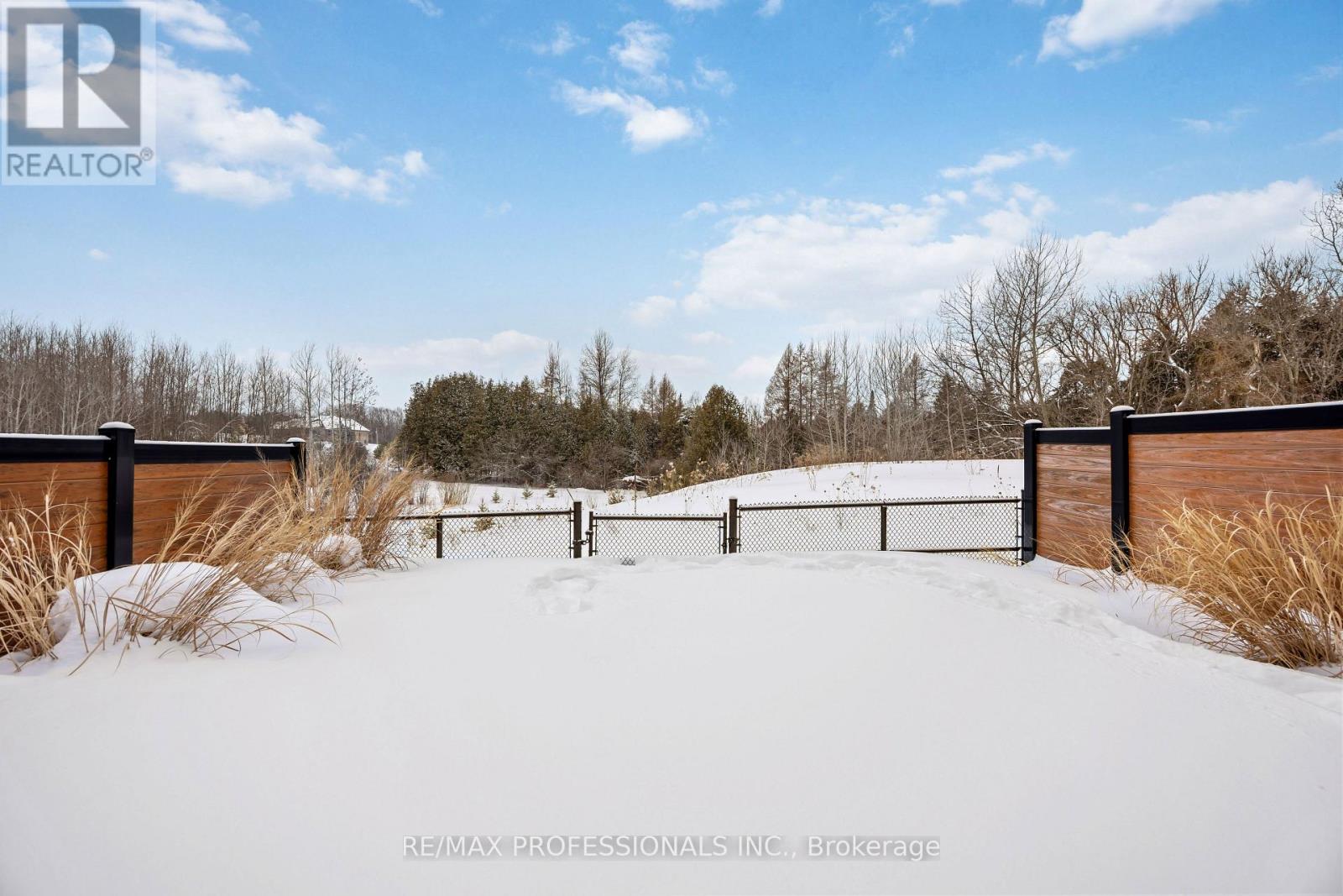 31 Gord Matthews Way, Uxbridge, Ontario L9P 0E9 - Photo 34 - N12779522