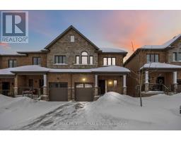 31 GORD MATTHEWS WAY, Uxbridge, Ontario