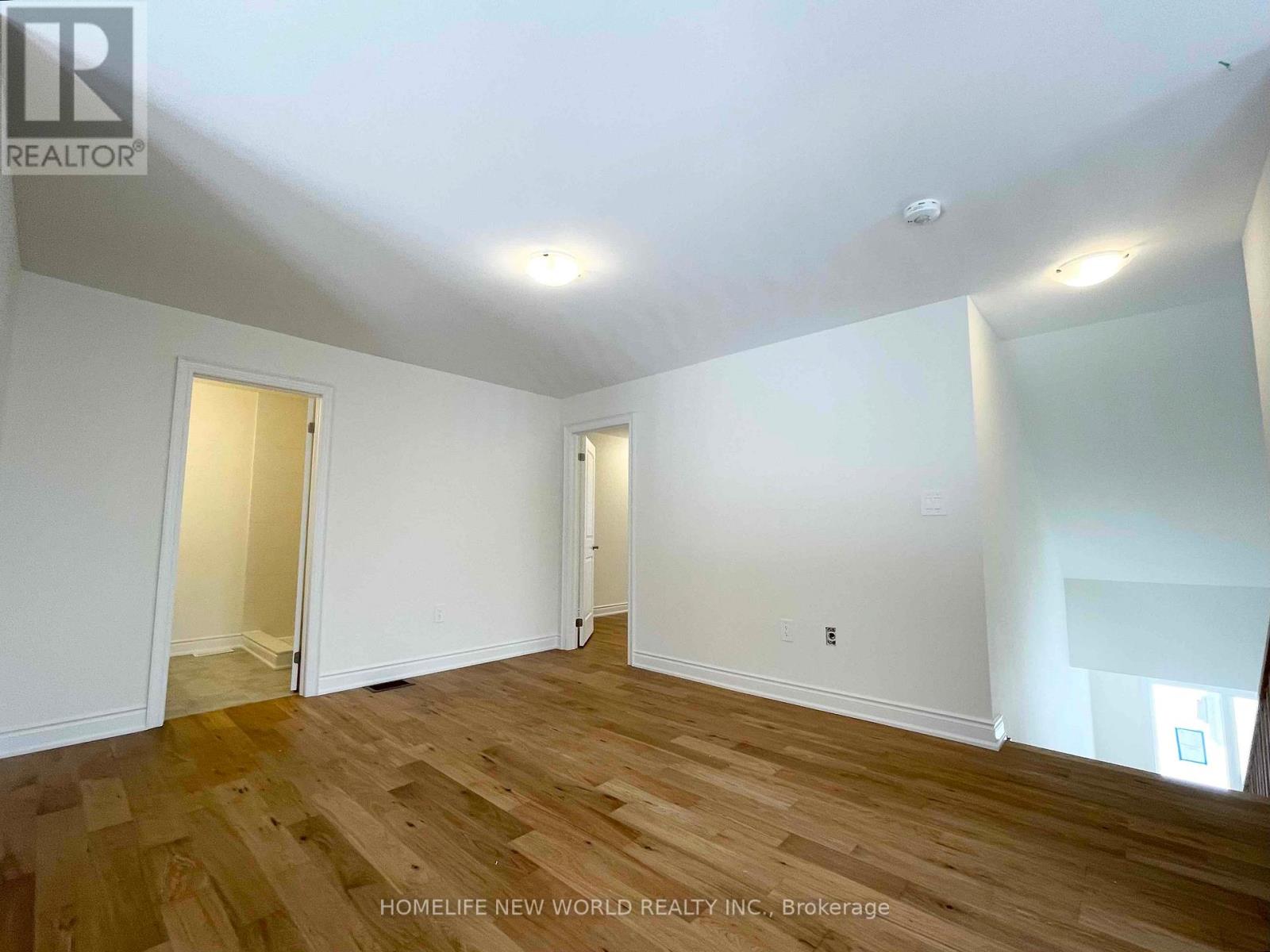 65 Schortinghuis Street, Georgina, Ontario  L0E 1R0 - Photo 21 - N12779578