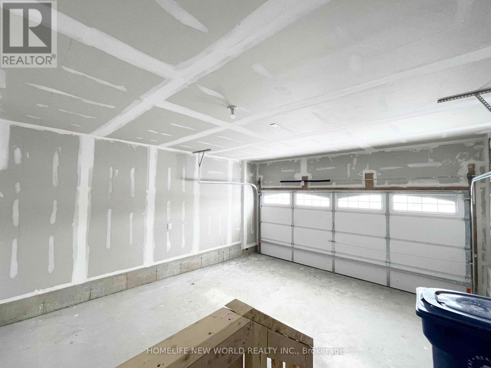 65 Schortinghuis Street, Georgina, Ontario  L0E 1R0 - Photo 28 - N12779578