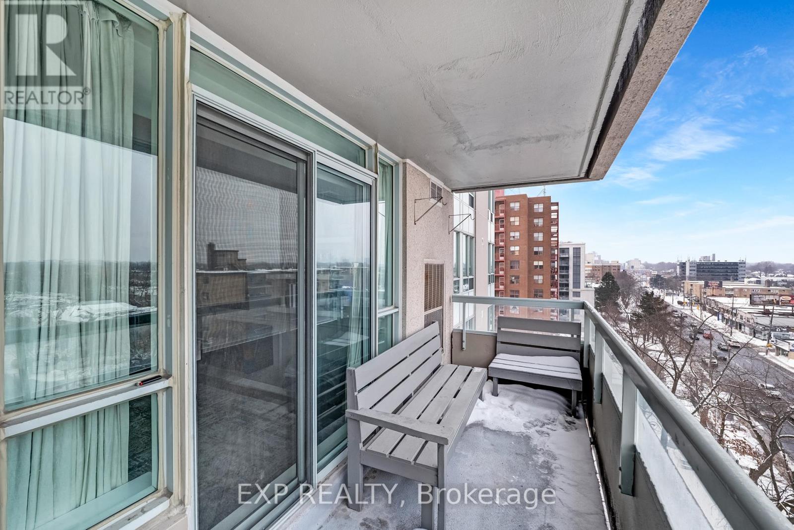 810 - 2 Covington Road, Toronto, Ontario  M6A 3E2 - Photo 22 - C12778456