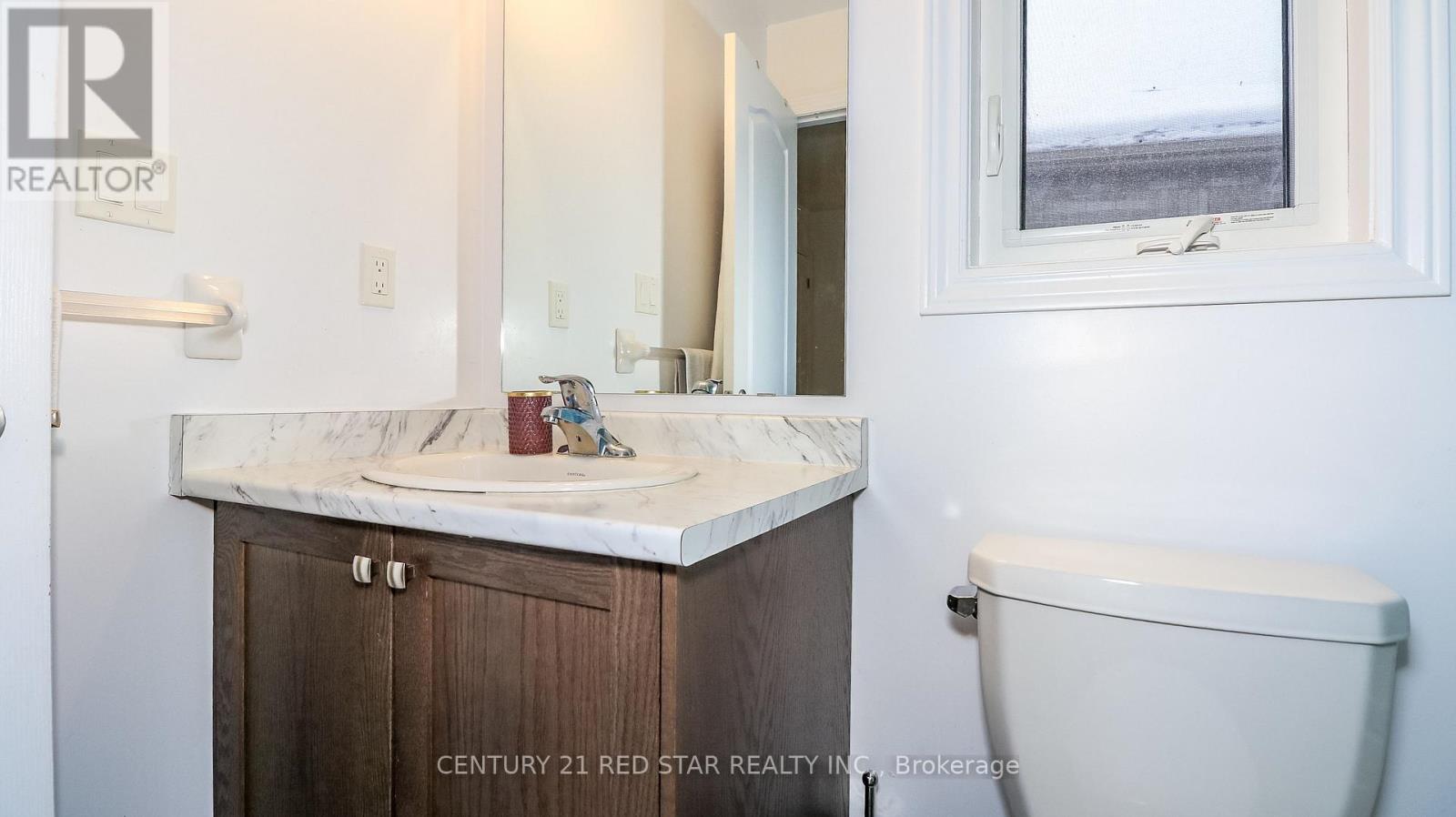 32 Milson Crescent, Essa, Ontario  L0M 1B4 - Photo 24 - N12776578