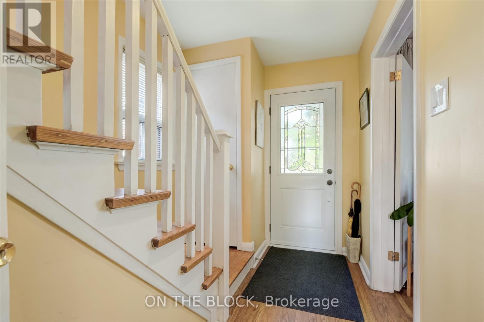 534 Midland Avenue, Toronto, Ontario  M1N 1T1 - Photo 6 - E12773414