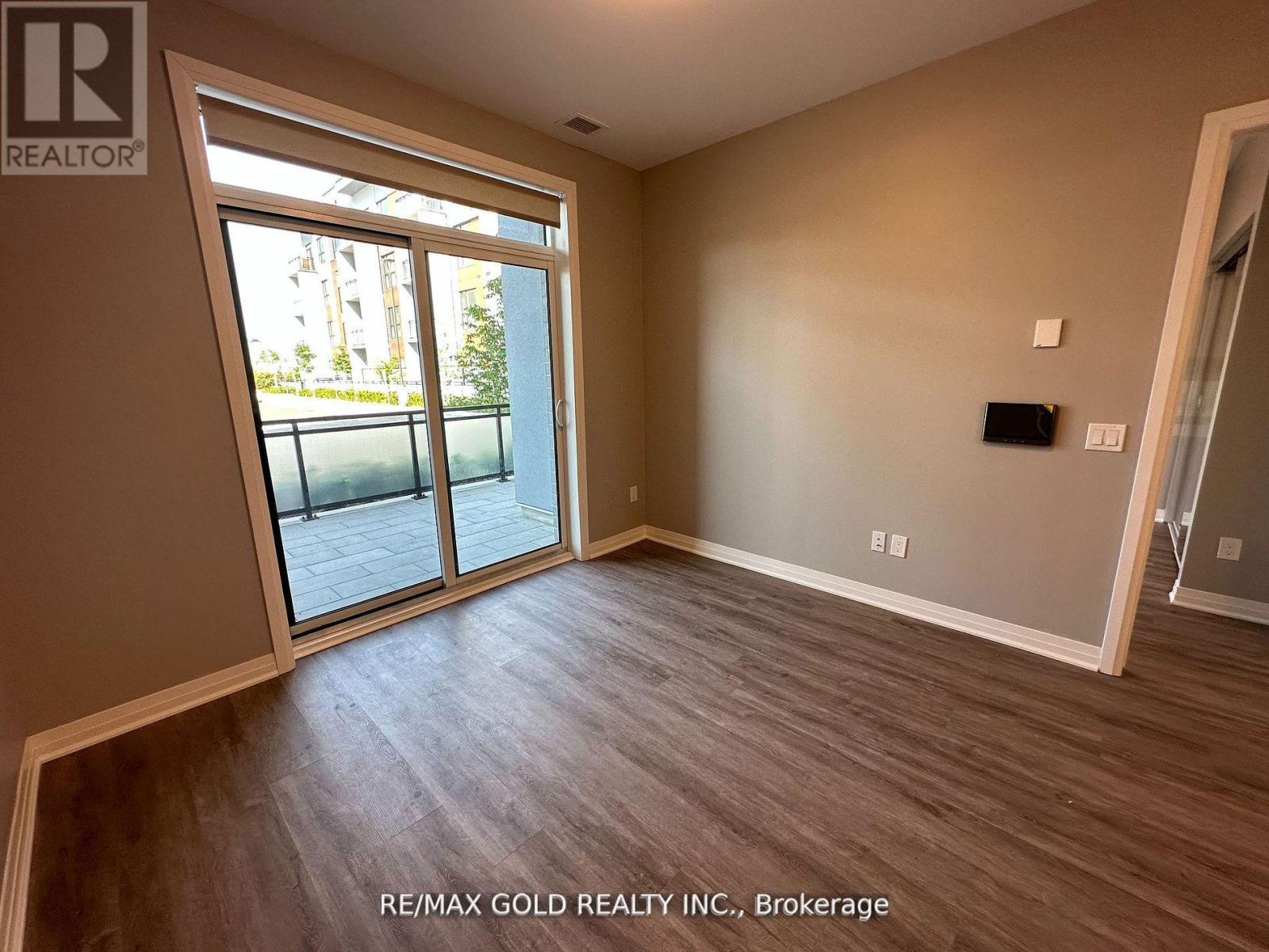 127 - 95 Dundas Street, Oakville, Ontario  L6M 5N4 - Photo 12 - W12779400