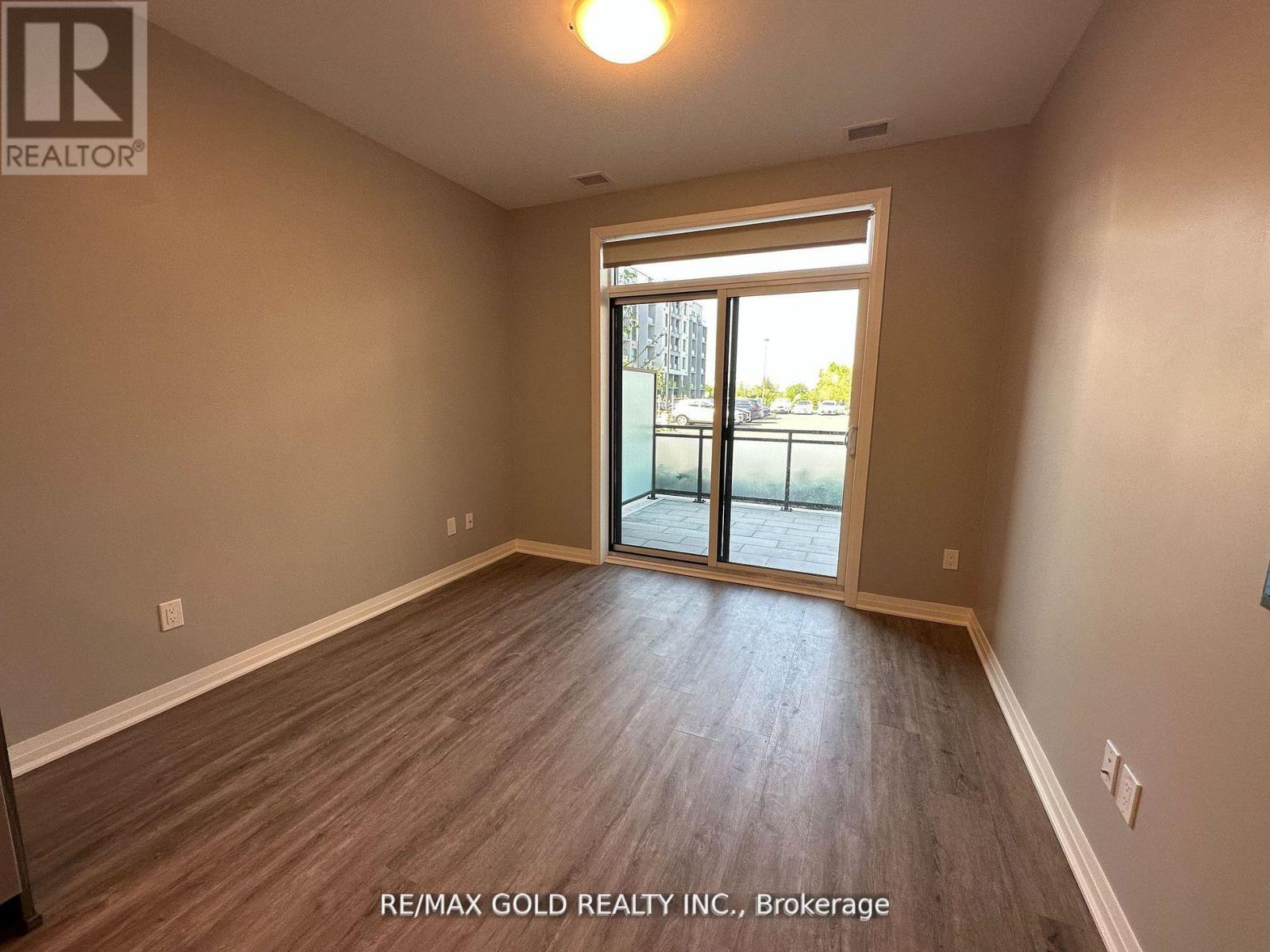 127 - 95 Dundas Street, Oakville, Ontario  L6M 5N4 - Photo 15 - W12779400