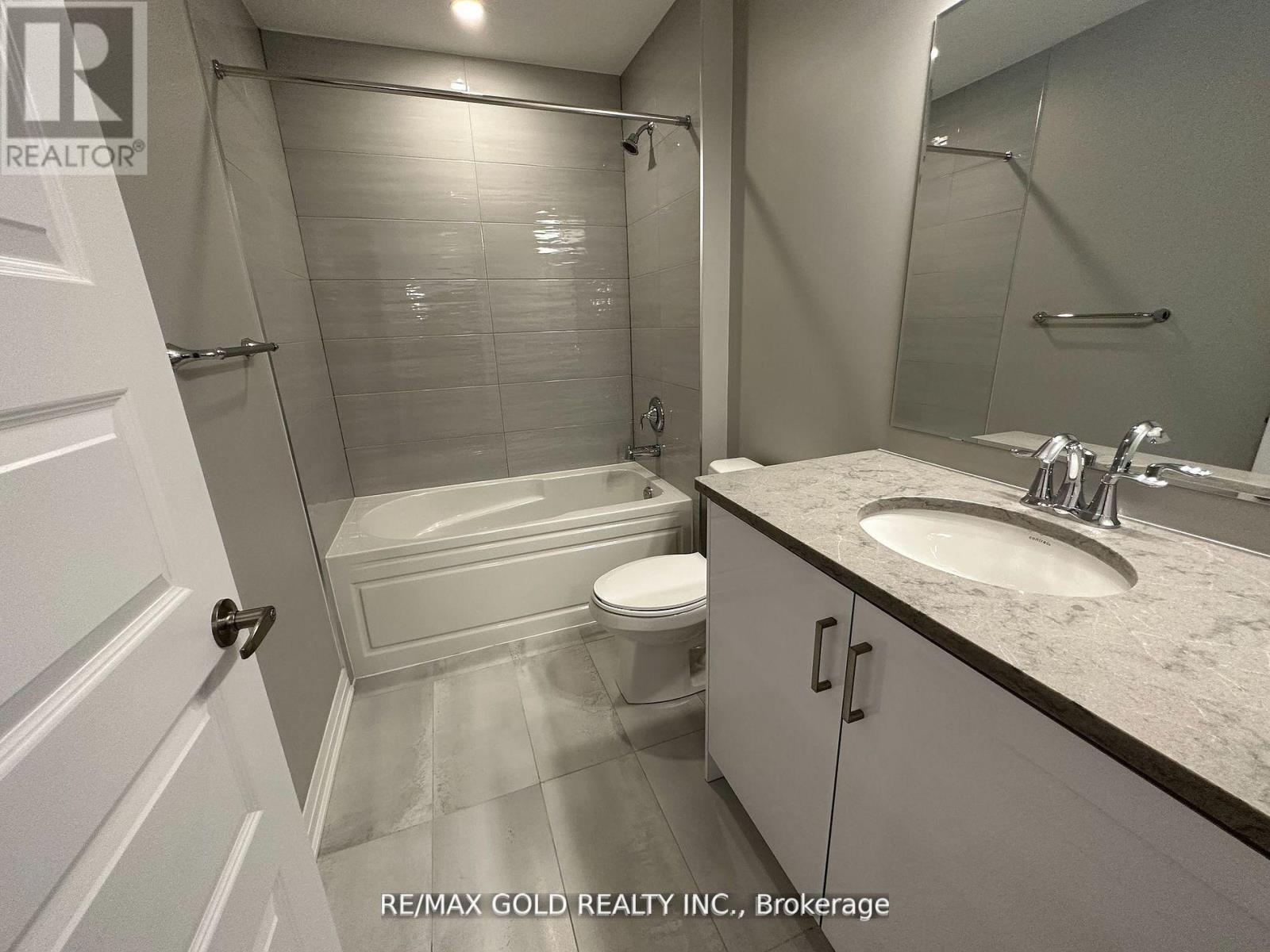 127 - 95 Dundas Street, Oakville, Ontario  L6M 5N4 - Photo 18 - W12779400