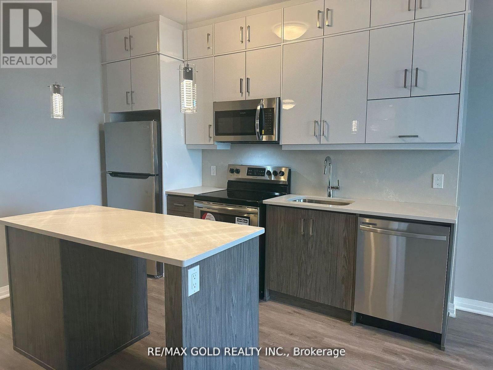 127 - 95 Dundas Street, Oakville, Ontario  L6M 5N4 - Photo 5 - W12779400