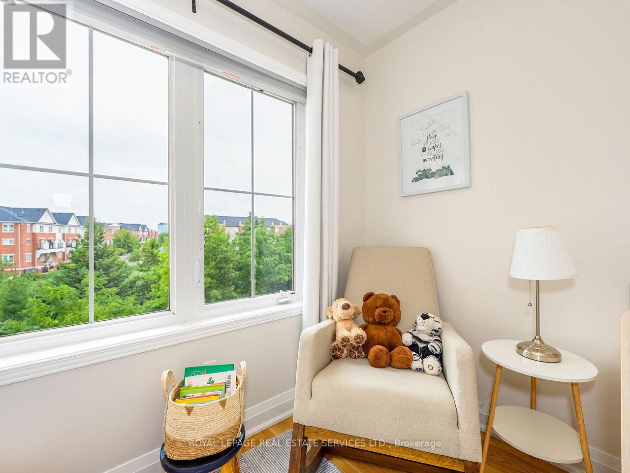 Unit 12 - 19 Hays Boulevard, Oakville, Ontario  L6H 0H8 - Photo 18 - W12779516