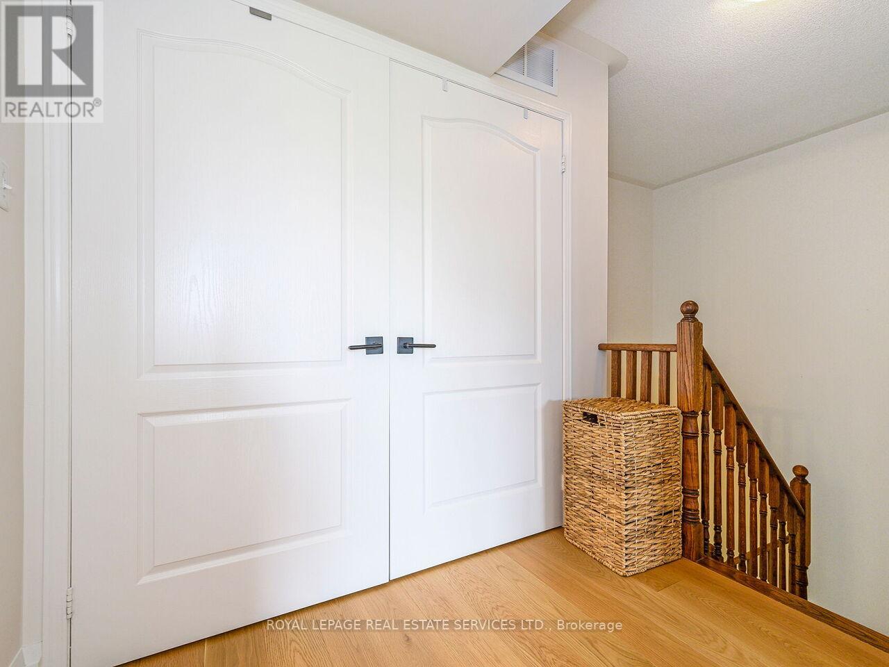 Unit 12 - 19 Hays Boulevard, Oakville, Ontario  L6H 0H8 - Photo 19 - W12779516