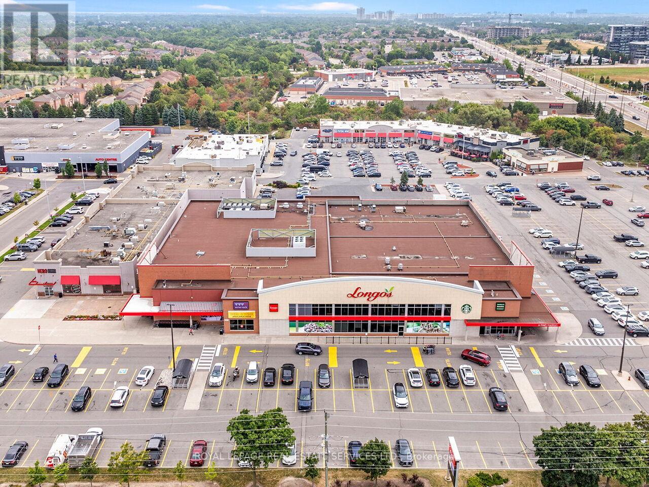 Unit 12 - 19 Hays Boulevard, Oakville, Ontario  L6H 0H8 - Photo 27 - W12779516