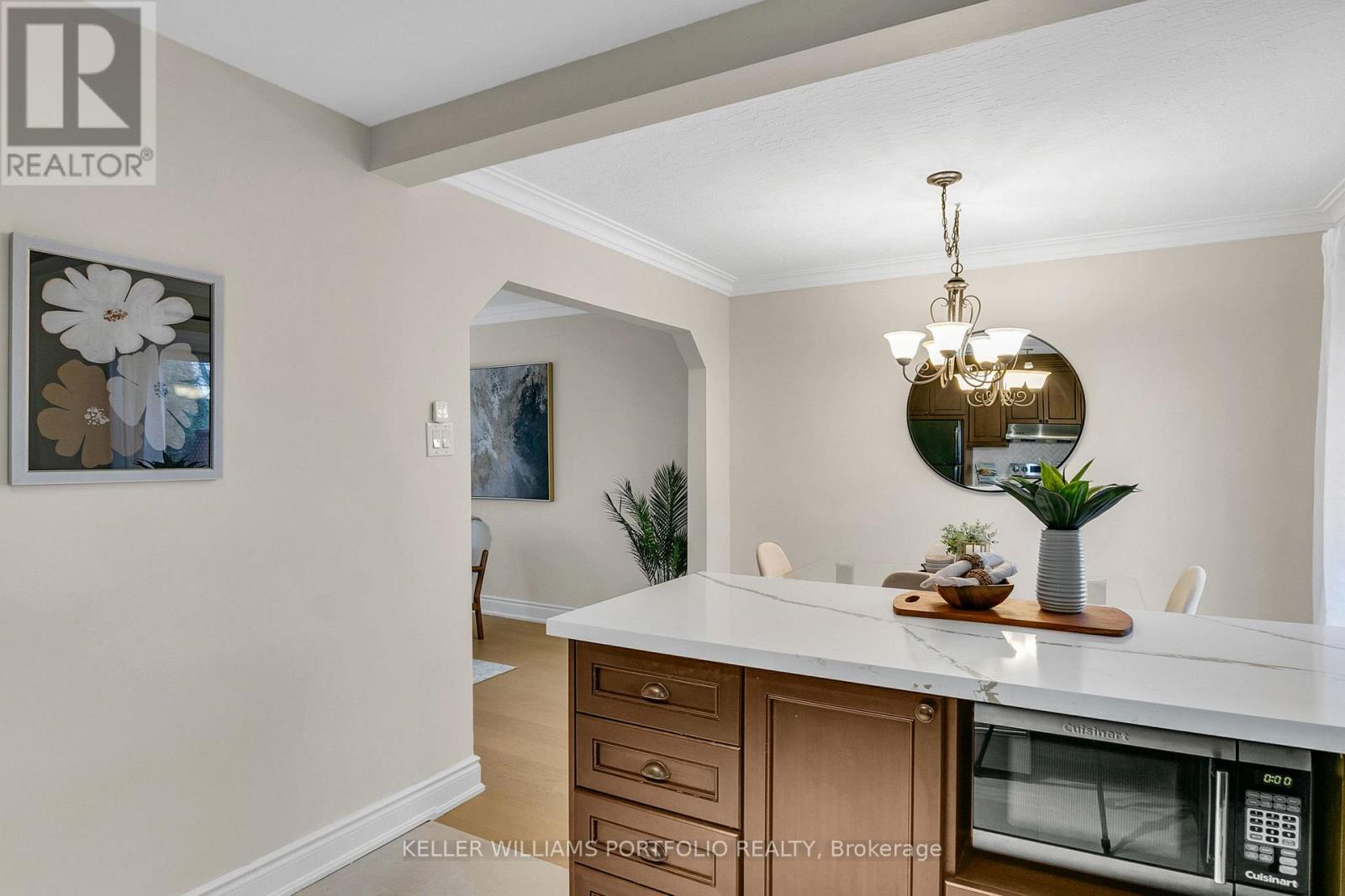 50 Wilmar Road, Toronto, Ontario  M9B 3S1 - Photo 13 - W12779536