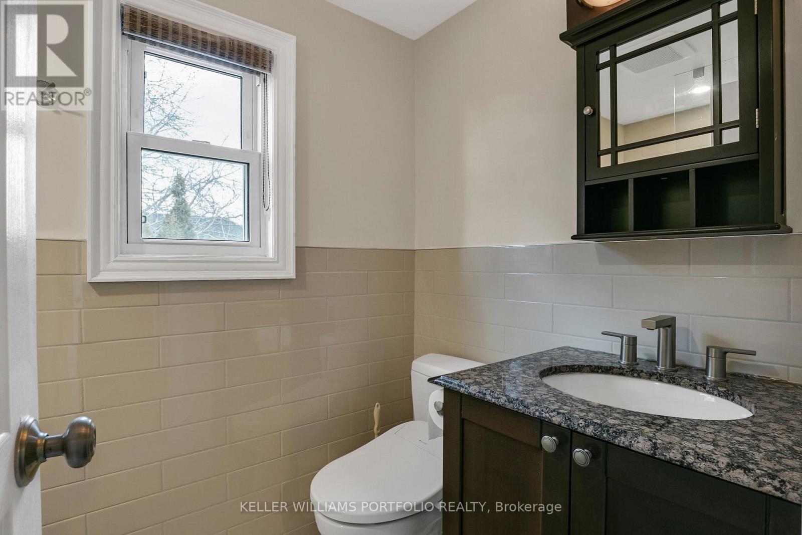 50 Wilmar Road, Toronto, Ontario  M9B 3S1 - Photo 23 - W12779536