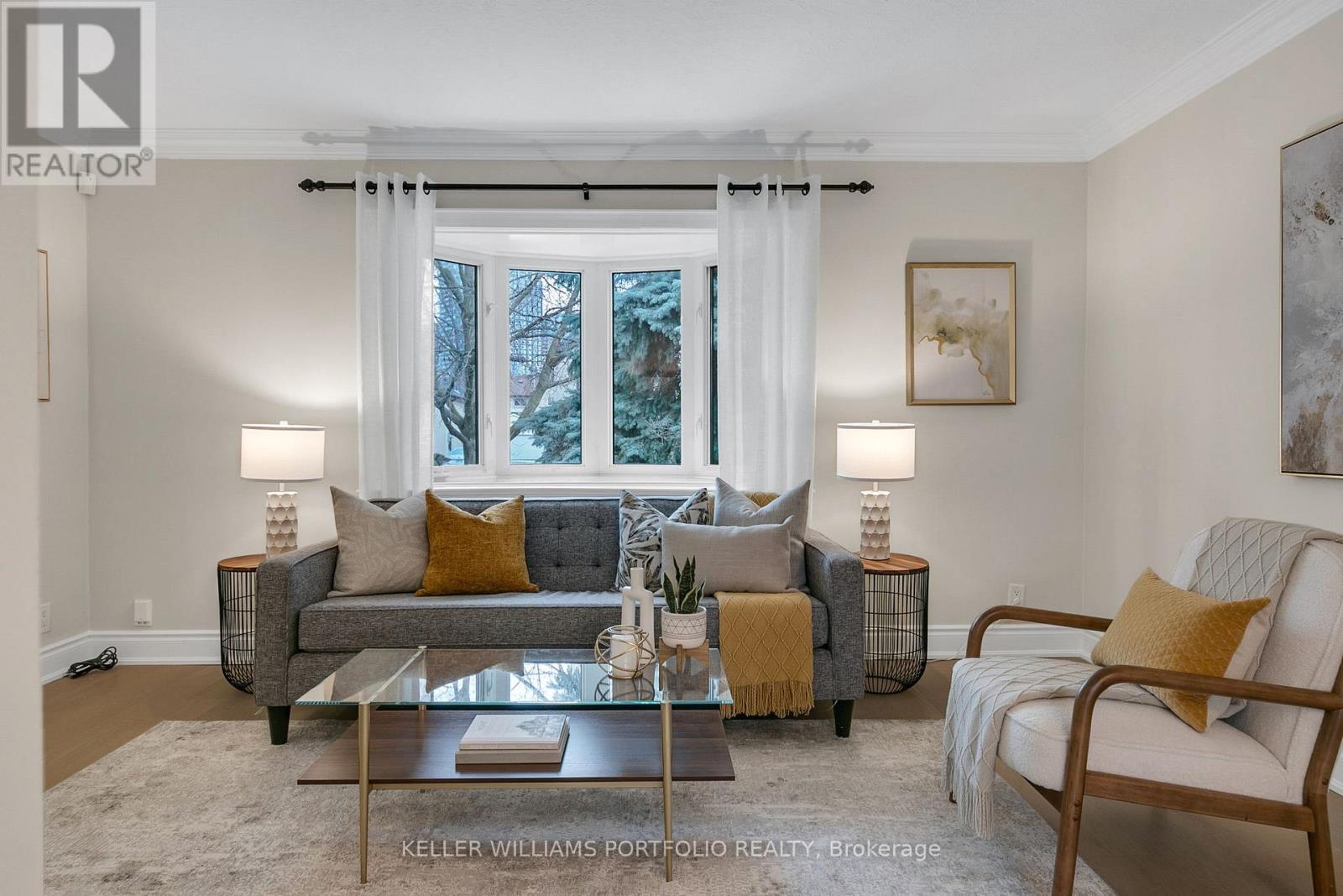 50 Wilmar Road, Toronto, Ontario  M9B 3S1 - Photo 4 - W12779536