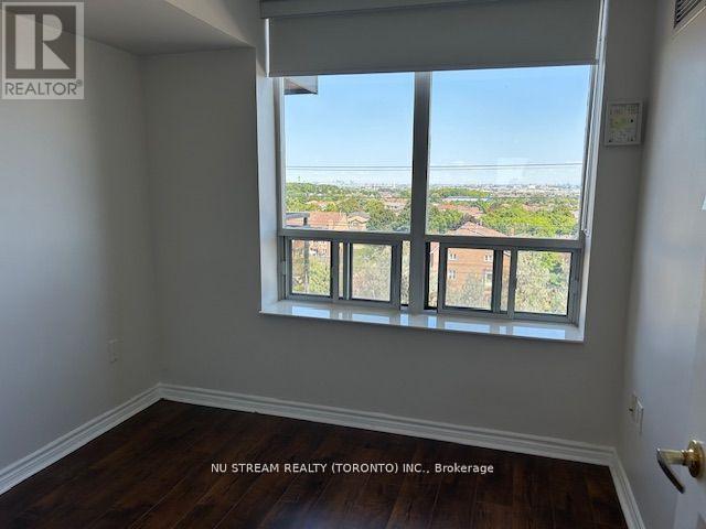 715 - 55 Strathaven Drive, Mississauga, Ontario  L5R 4G9 - Photo 9 - W12779542