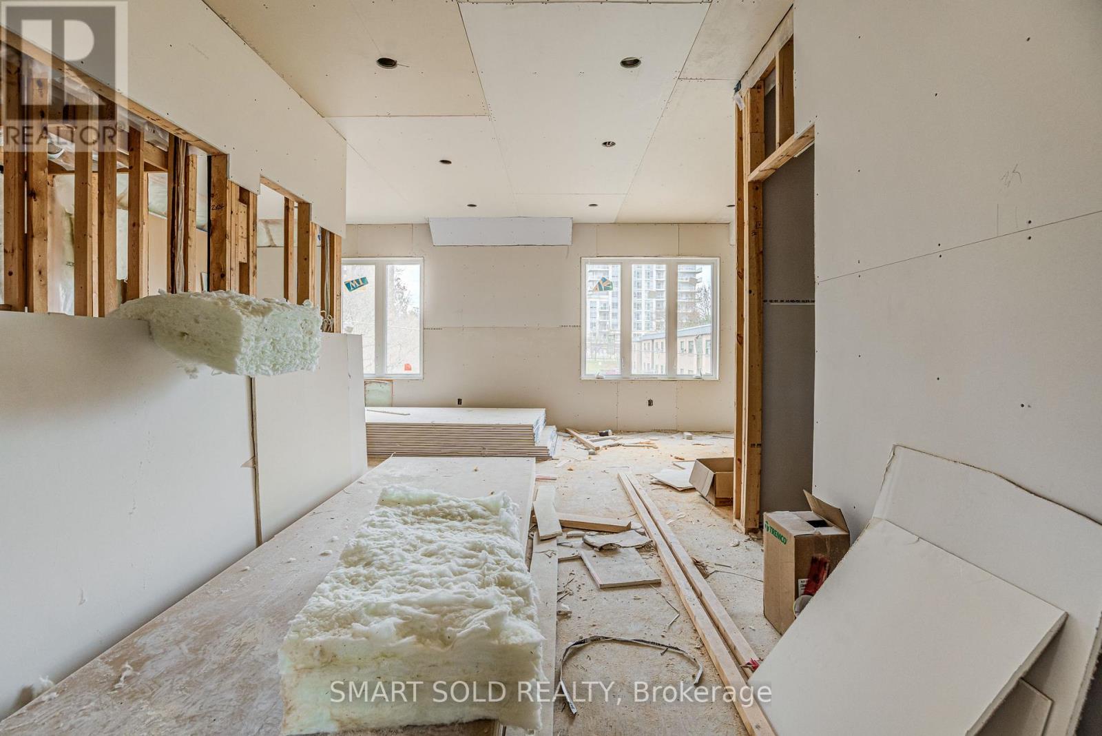 4 Forty Third Street, Toronto, Ontario  M8W 3P6 - Photo 18 - W12779546