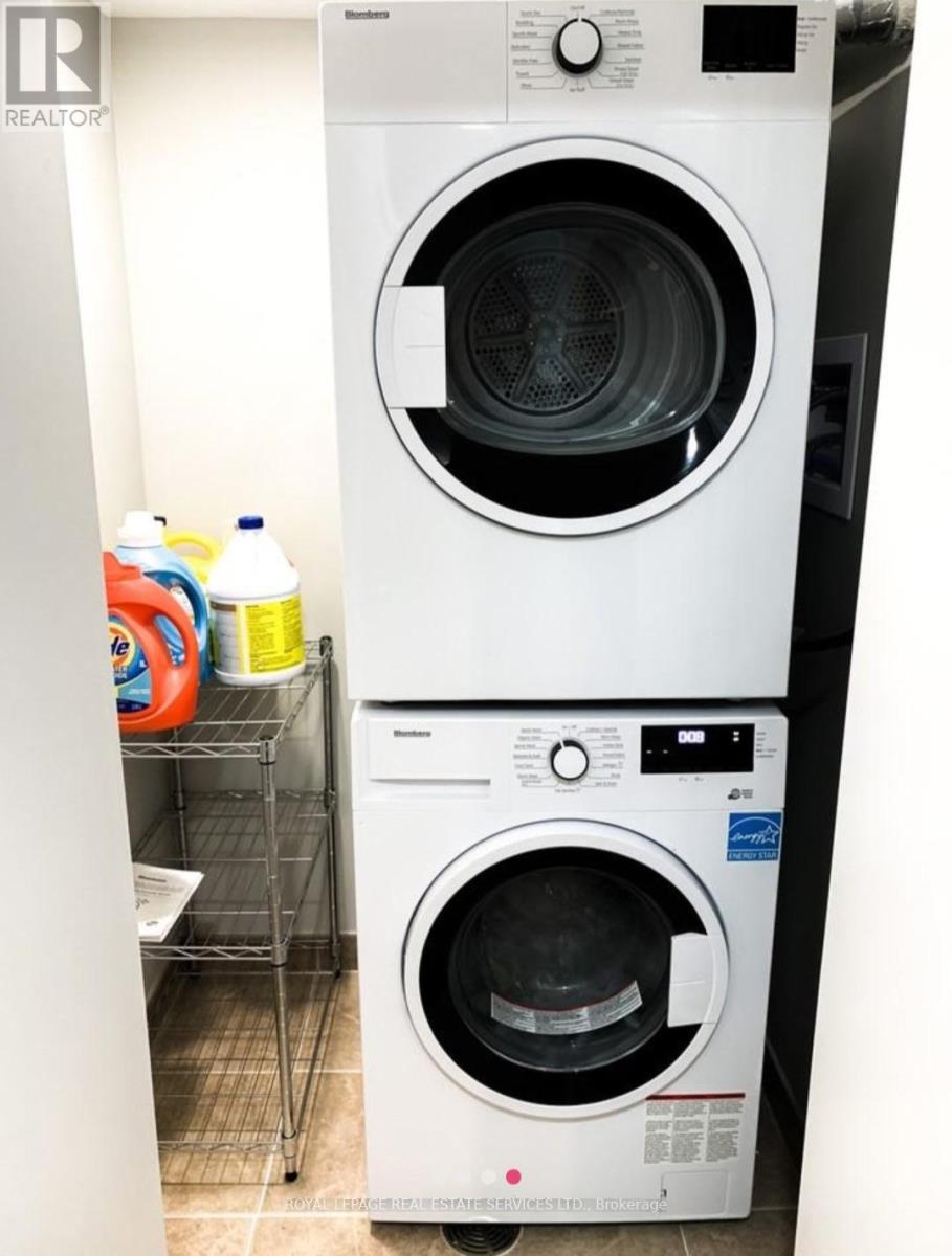 Unit B - 36 Dayton Avenue, Toronto, Ontario  M8Z 3L7 - Photo 11 - W12779580