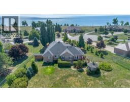 16 FEATHERSTONE Avenue, Selkirk, Ontario