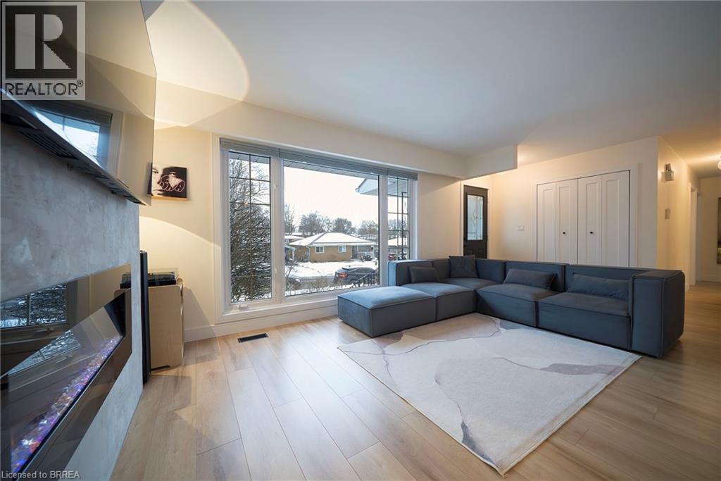 2 Grenada Drive, Simcoe, Ontario  N3Y 3E7 - Photo 3 - 40797993