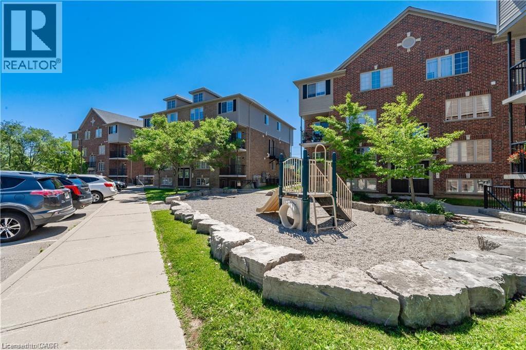950 HIGHLAND Road Unit# 13, Kitchener, Ontario