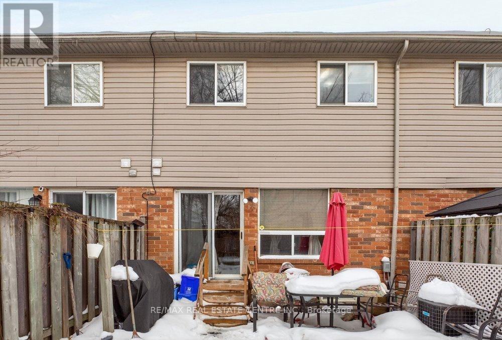 29 - 10 Cadham Boulevard, Hamilton, Ontario  L8W 3X6 - Photo 33 - X12779396