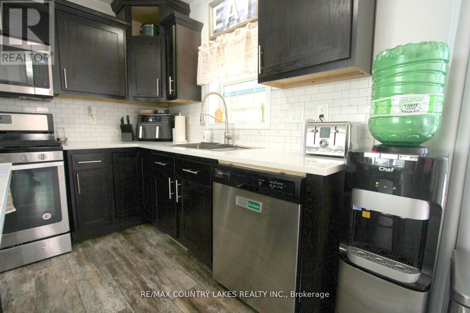 113 Stanley Road, Kawartha Lakes, Ontario  K0M 2T0 - Photo 11 - X12779450