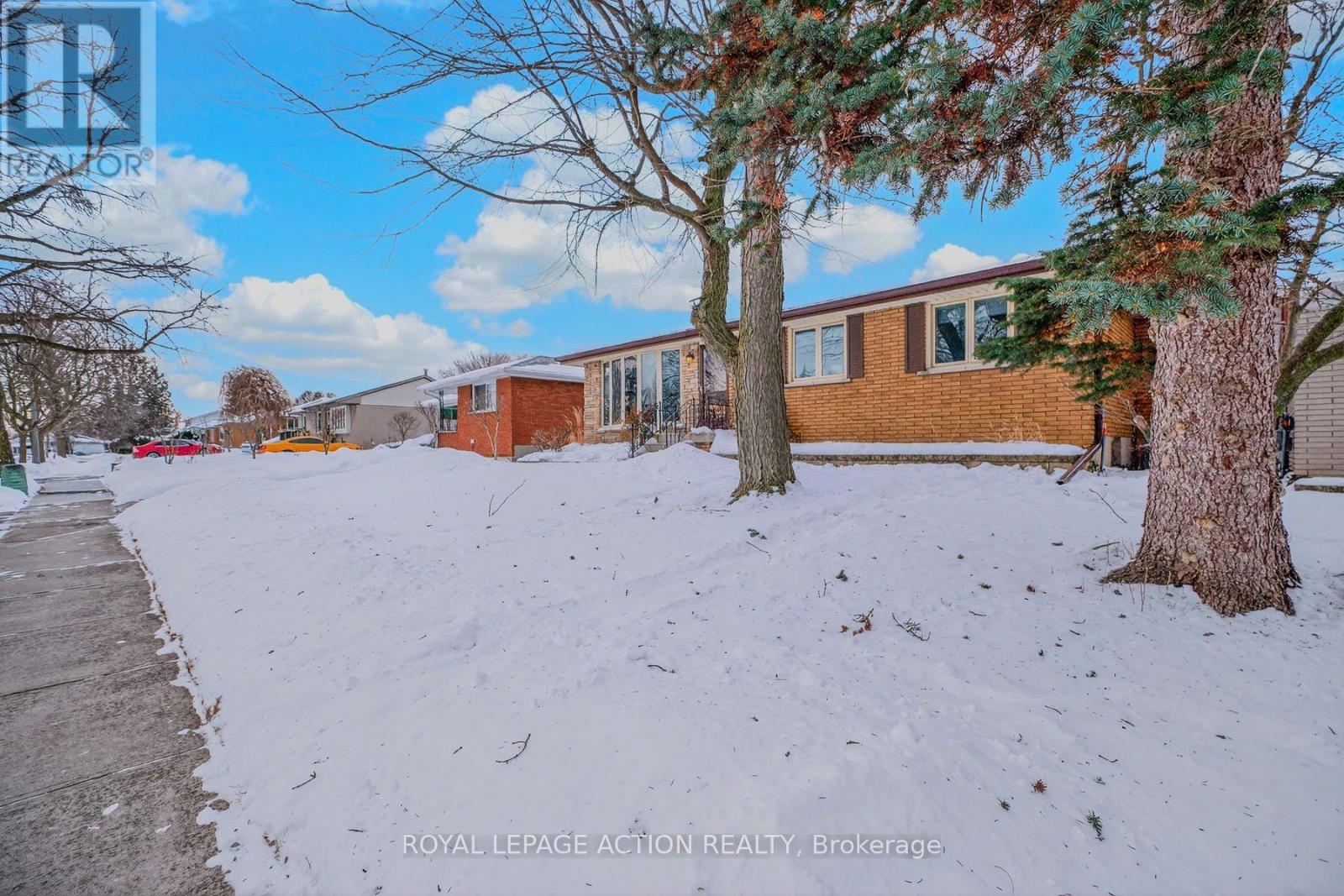 59 Morning Dew Drive, Brantford, Ontario  N3R 3P1 - Photo 3 - X12779458