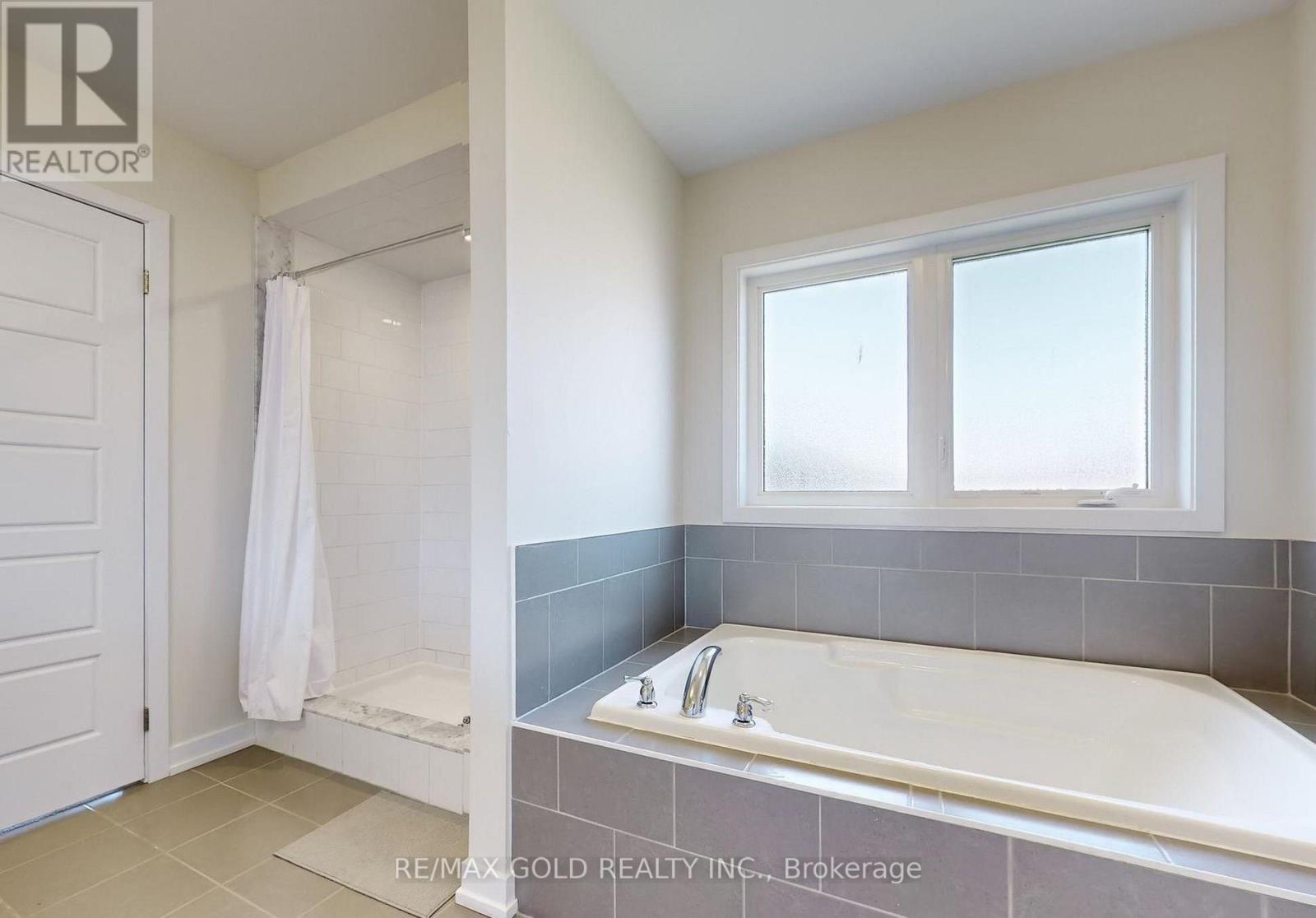 71 Lavender Road, Thorold, Ontario  L3B 0K9 - Photo 21 - X12779492